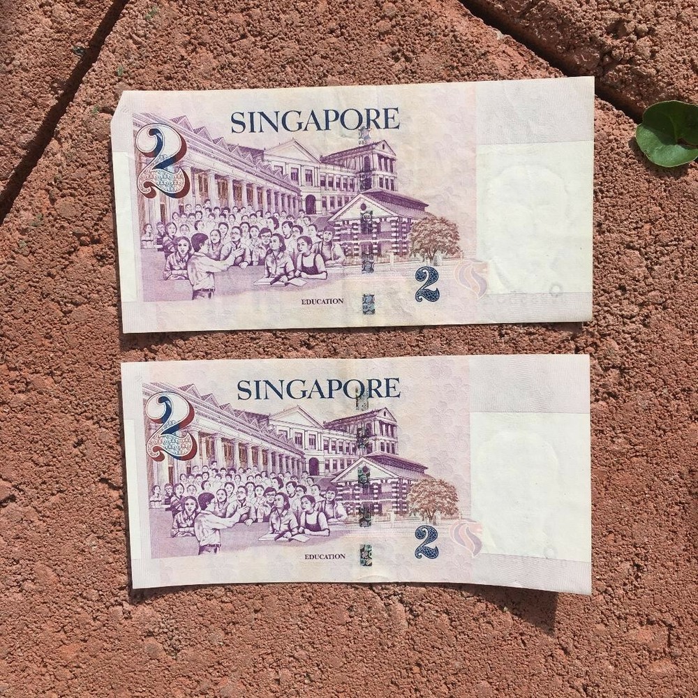 Singapore ~ Two 2 Dollars bills