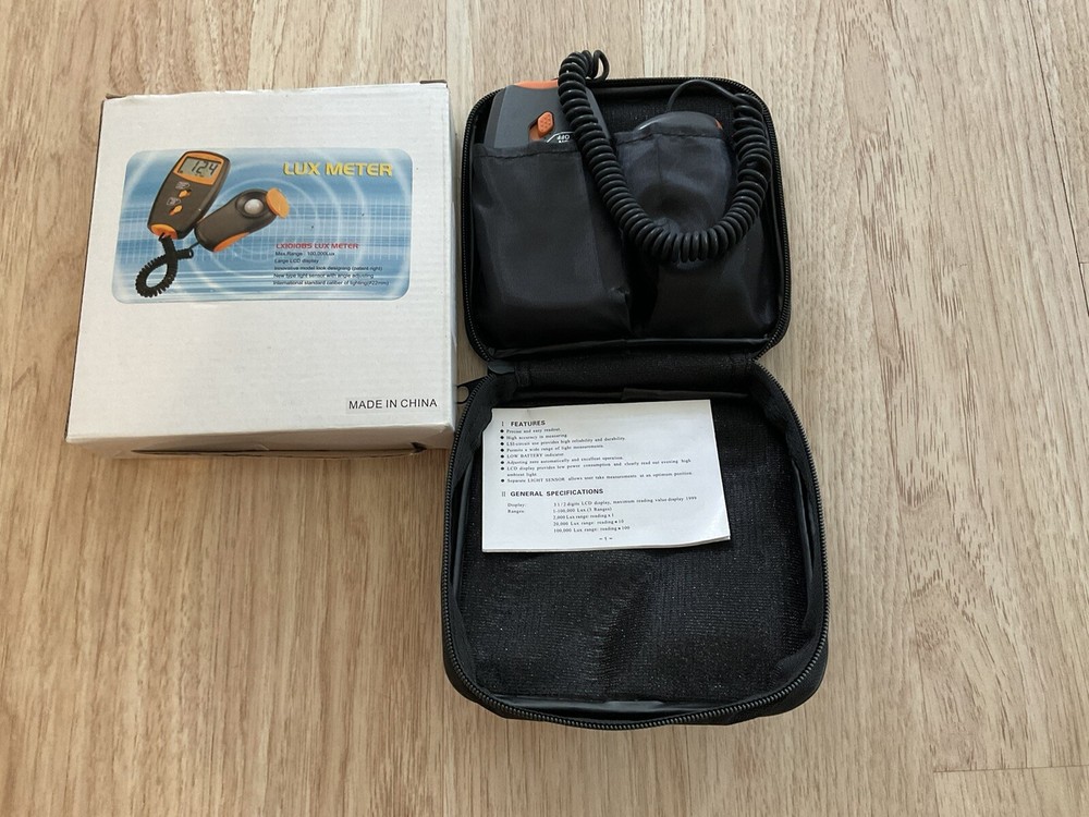 Digital Lux Light Meter LX1010BS-Mastech Luxmeter With Protective Case
