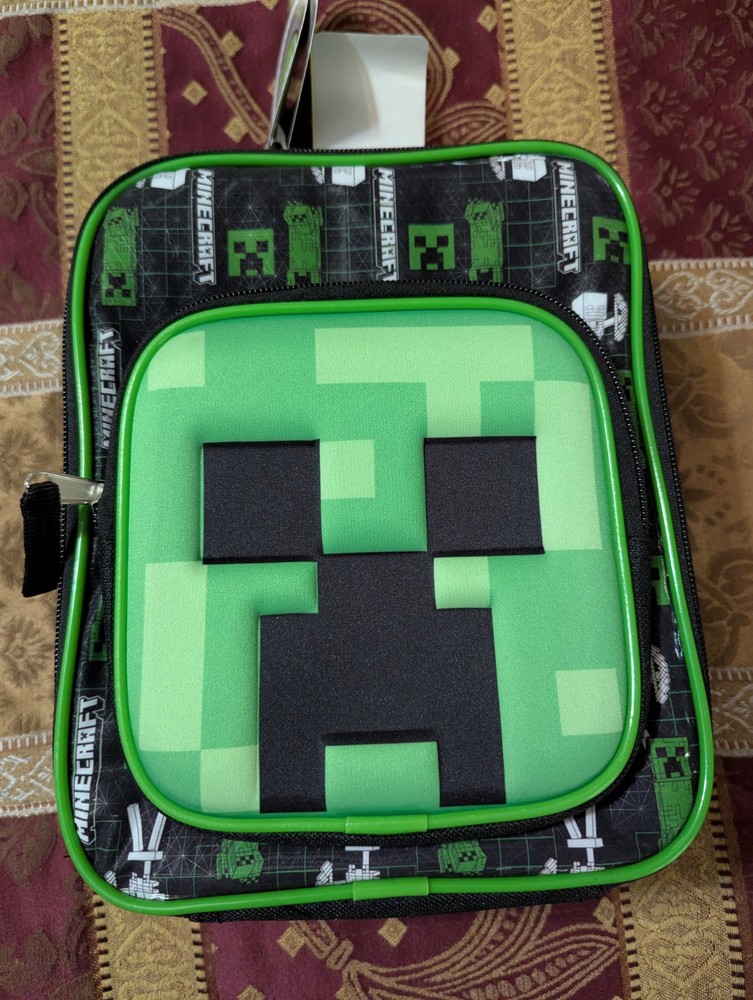 Minecraft Lunch Kit with Front Pocket (L)