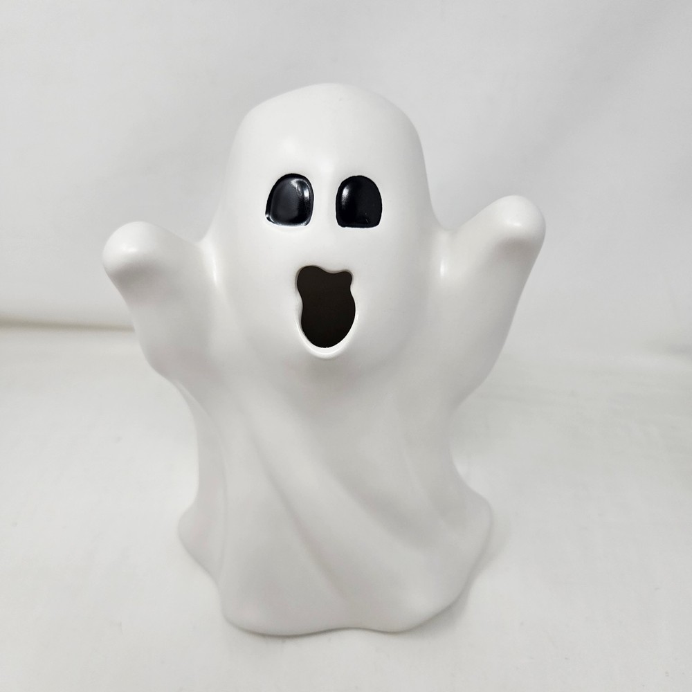 Target Threshold Halloween Stoneware Ghost Beverage Pitcher 1280mL