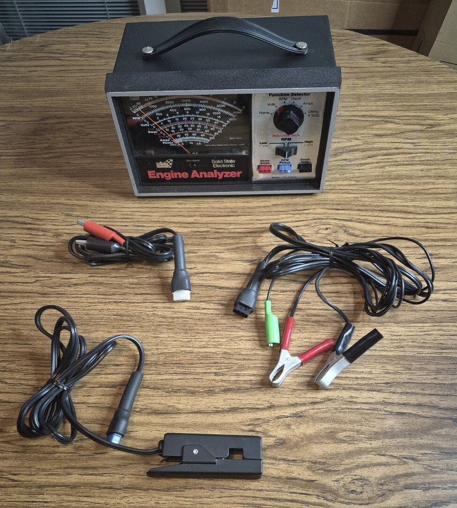 VINTAGE SEARS MODEL 161.214230 SOLID STATE ELECTRONIC ENGINE ANALYZER W/CABLES