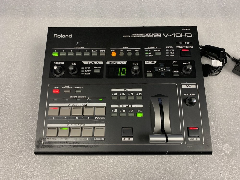 Roland V-40HD Multi-Format Pro AV Video Switcher