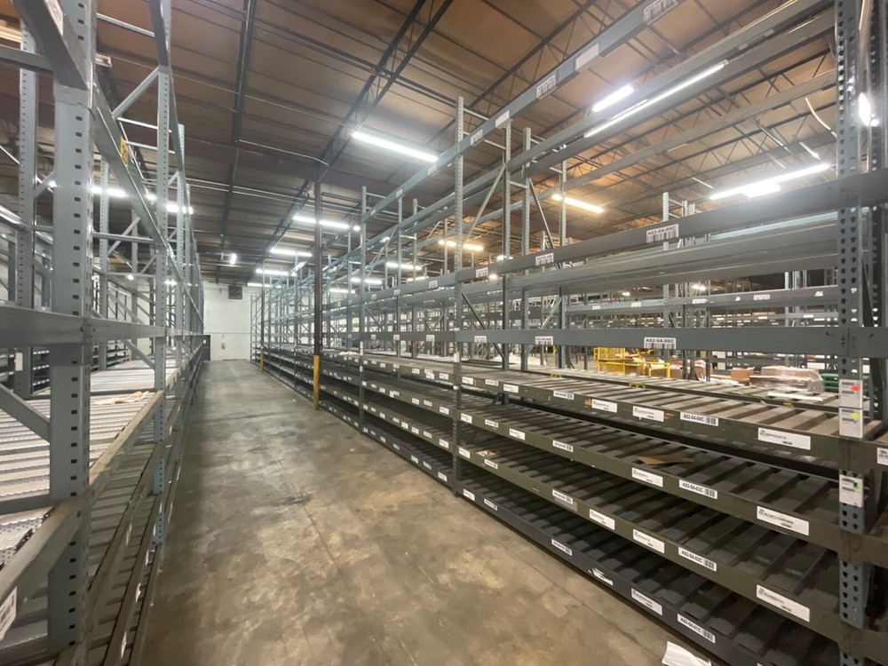 Used pallet rack 36" x 46" Wire Decking racks Corrugated panels decks racking