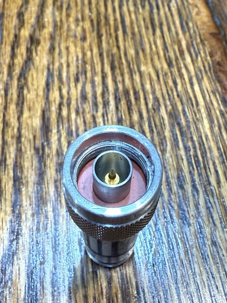 Weinschel Engineering Model 1 B attenuator 6 dB