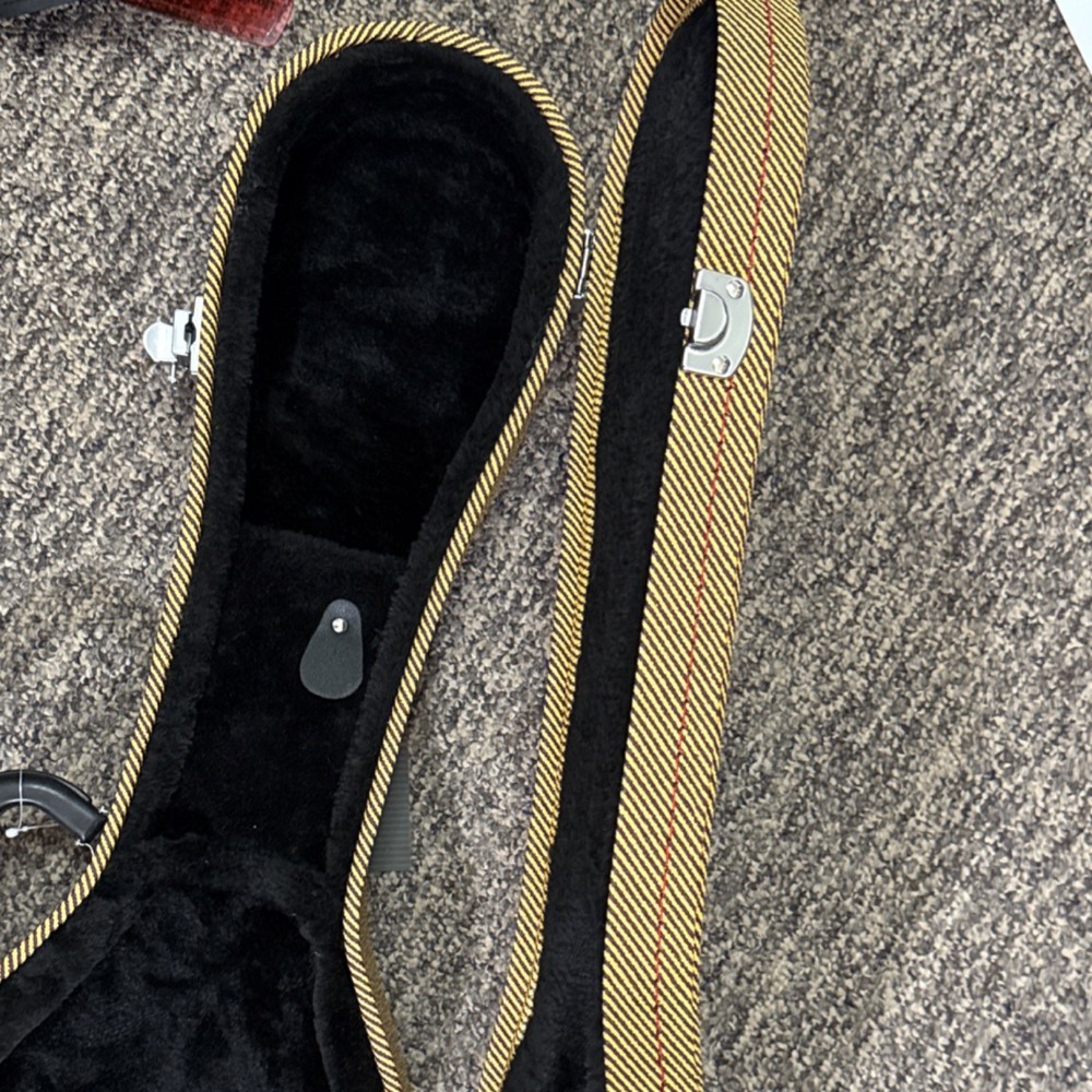 26" Top Grade Tenor Leather Ukulele Case Yellow