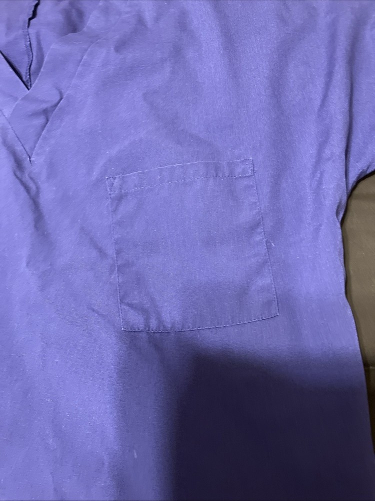 Basics Medium Unisex Scrubs