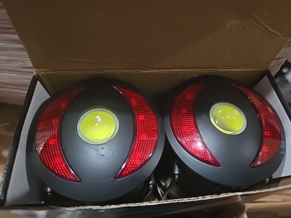 Cobb camping lantern 2 pack Led Flashlight Beacon Camp Bright 350 Lumems B3