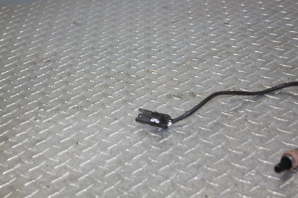 10 BMW F800GS Oxygen Sensor (P-45)