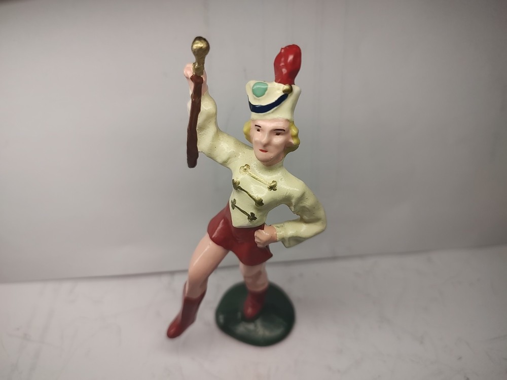 Lead Majorette Figure ( Repro All-Nu ?)