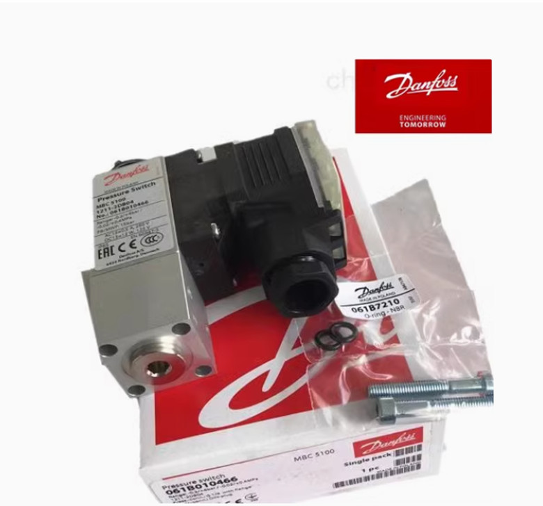 1pcs Danfoss MBC5100 061B100466 sensor