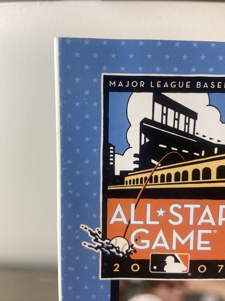 2007 MLB All Star Game Program (Torii Hunter Cover) Minnesota Twins Nice!
