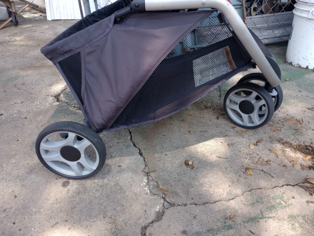 Eddie Bauer Dorel juvenile Stroller Front wheel. Size is 7-3/8"