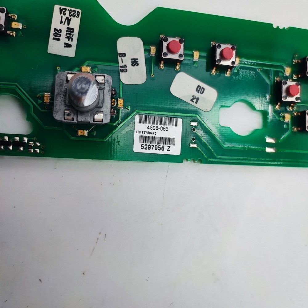 Raymarine E80 MFD Chartplotter Radar Keyboard 4598-063 PCB 3015-369 Issue C