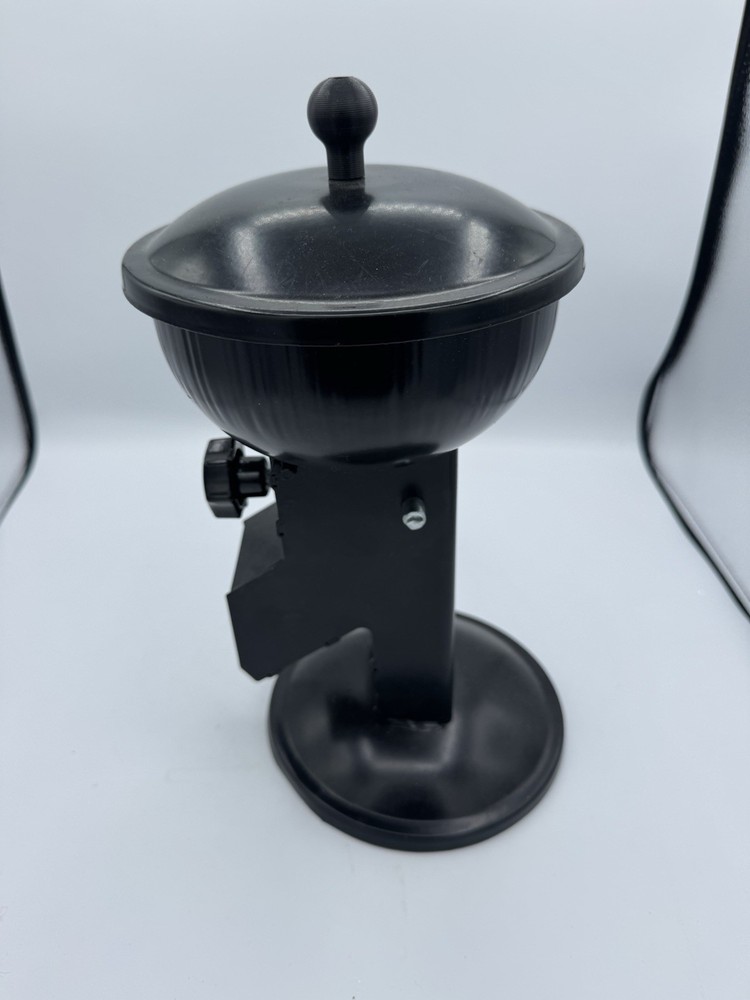 Hand Crank Nutcracker Tool For Hazelnut Crushing