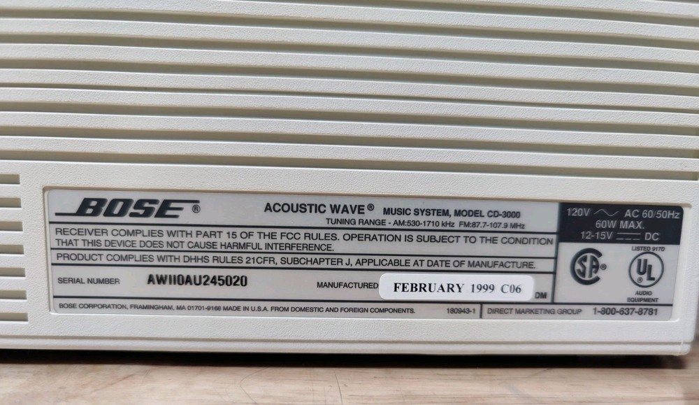 Bose Acoustic Wave Audio System w/Remote