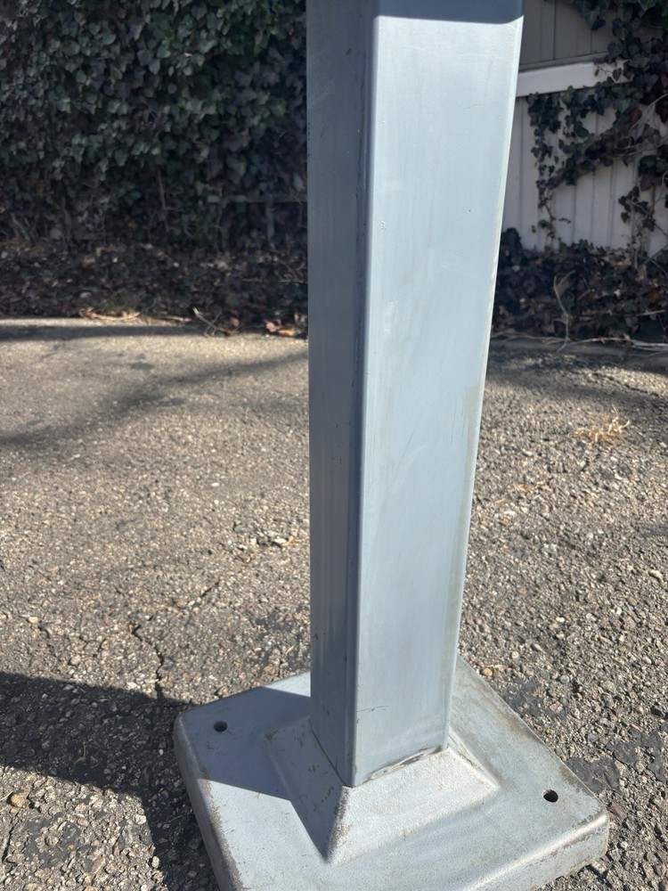 Baldor Cast-Iron Buffing Stand