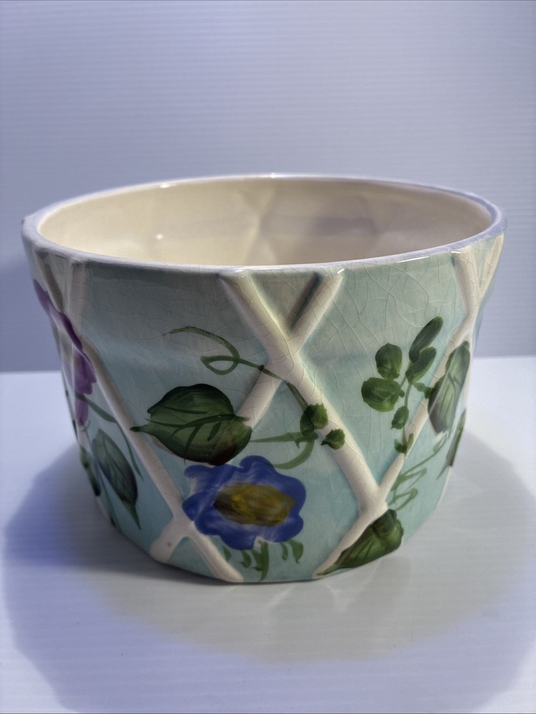 Ceramic Bowl/ Planter Flower Design