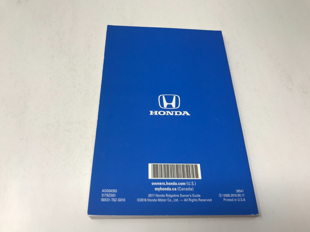 2017 Honda Ridgeline Manual Set With Case OEM OM01337