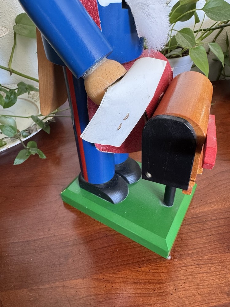 Steinbach nutcracker Mailman