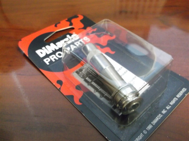 NEW - DiMarzio 1/4" Mono/Stereo Input Jack With Mounting Hardware