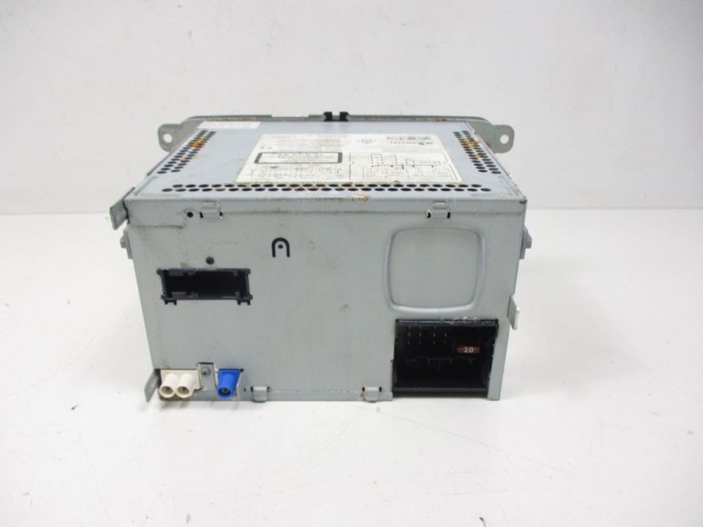 Radio/Navigation System - Combination With Cover No Code Available Fits for VW