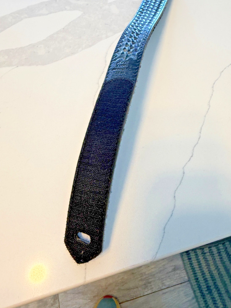 Dutyman 5121, 1 1/2" belt, sz 32/34, buckleless, hook/loop, unworn
