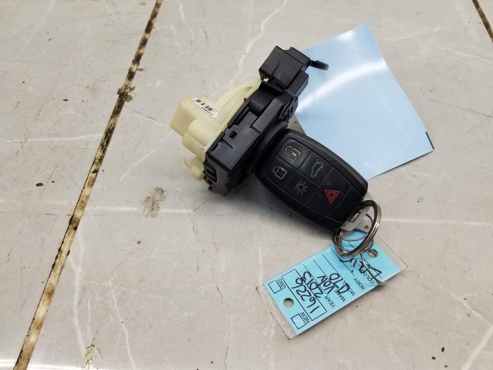 2013 VOLVO C70 IGNITION SWITCH W/ KEY #009529