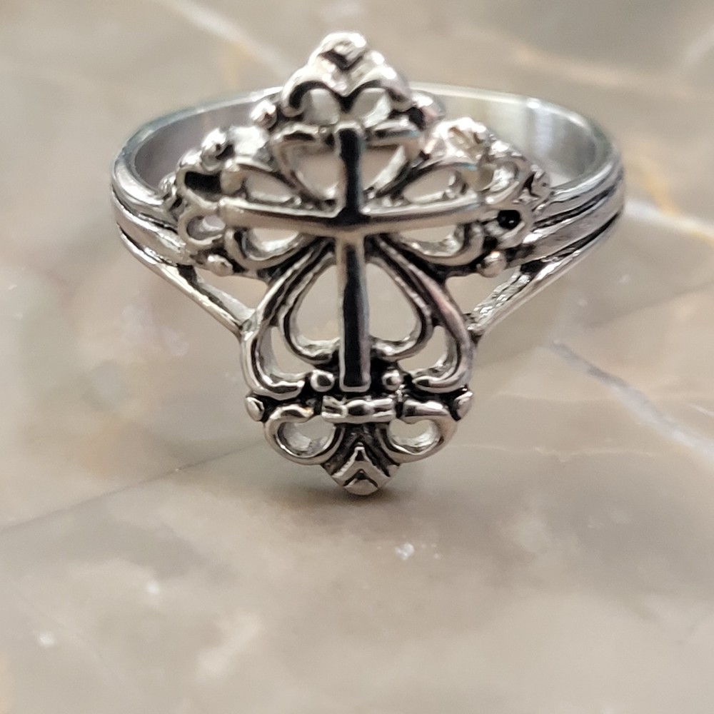 STAINLESS STEEL CROSS RING