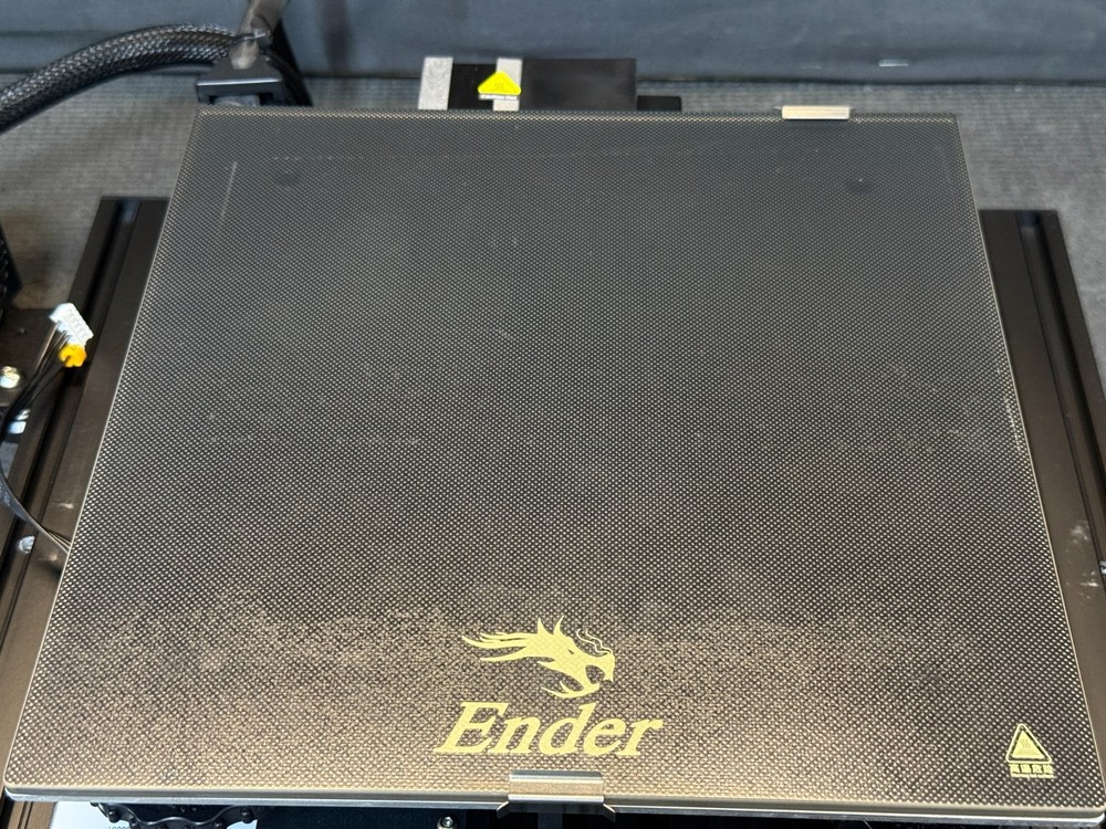 Creality Ender 3 V2 3D Printer