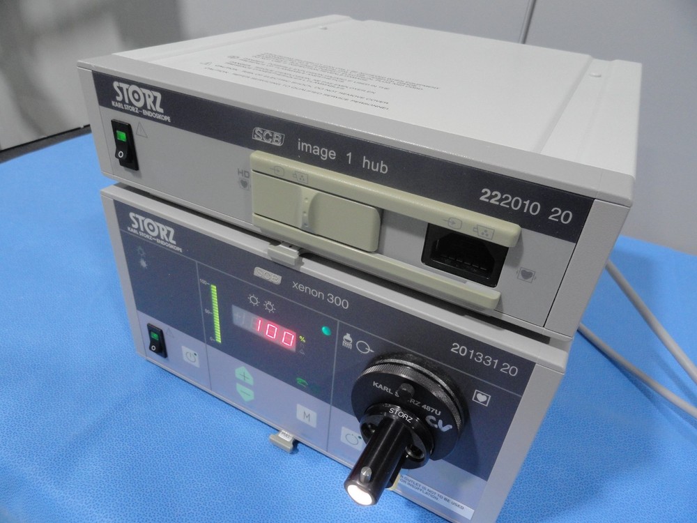 Storz Image 1 Camera HUB 222010 20 & 201331 20 Light Source Endoscopy