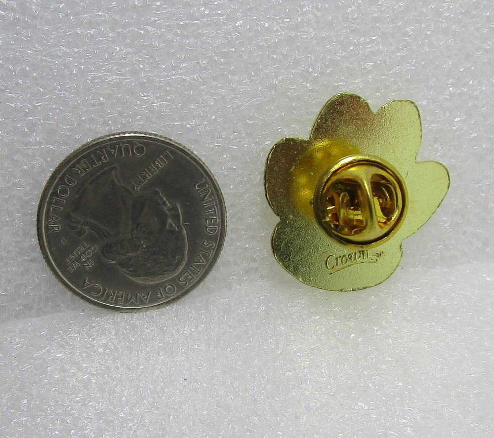 Bear Paw Pin