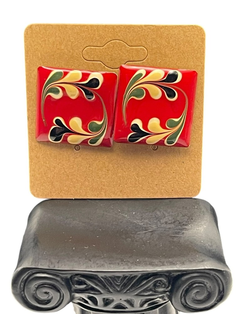 **Vintage Retro Red Enamel Square Earrings