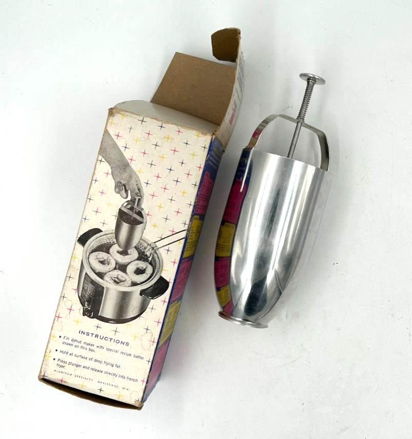 Chiltonware The Original Aluminum Donut Maker