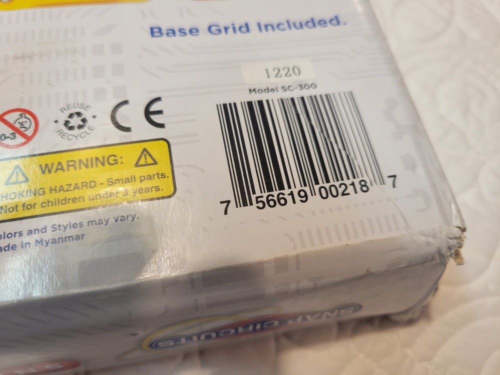 Elenco Snap Circuits SC300 Electronics Kit