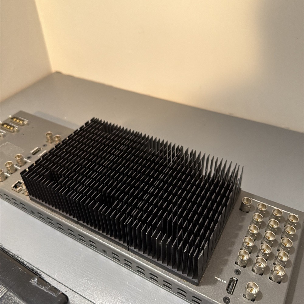 Blackmagic Design ATEM 2 M/E Production Switcher