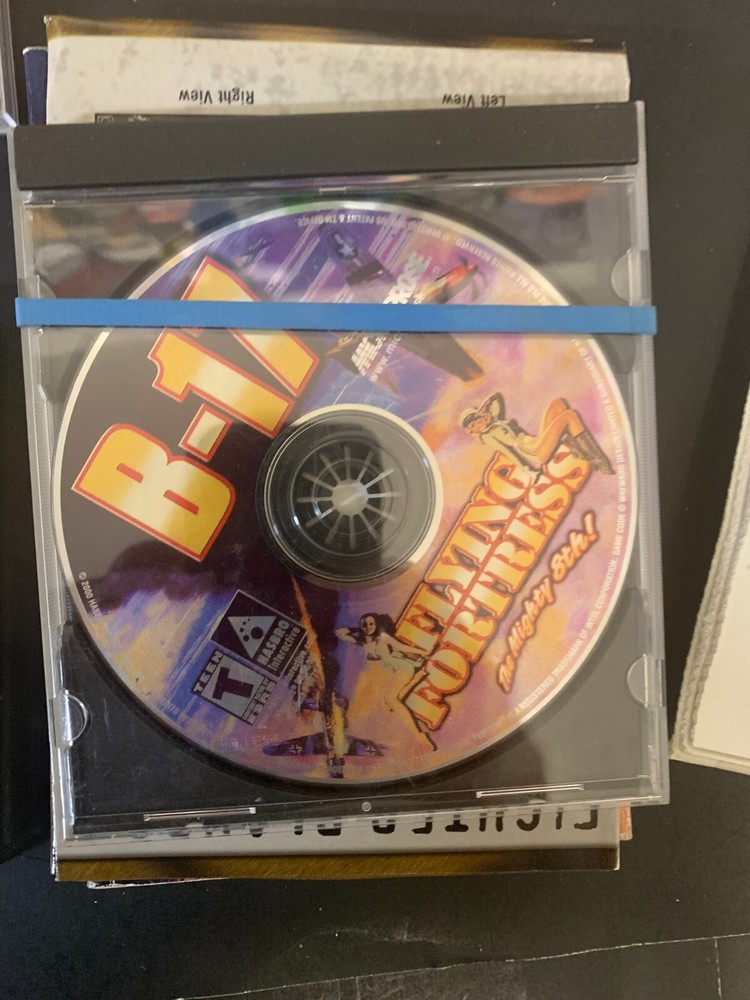 Vtg Lot of PC Flight Simulator Games Programs Software Microsoft Abacus 1998 200