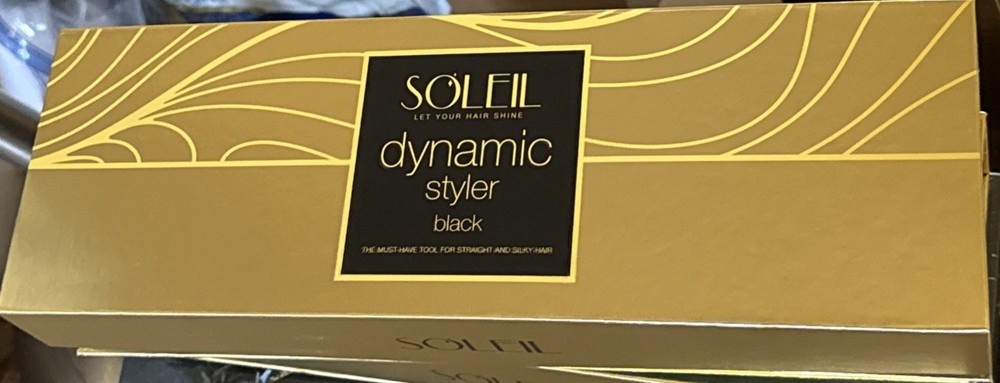 Soleil Dynamic Styler BLACK Flat Iron Straightener SD-B52