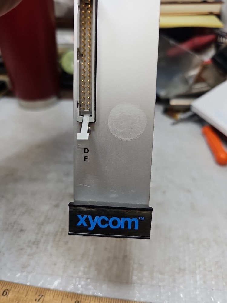 Xycom XVME-955 Storage Module 3.5" Floppy/Hard Drive *W/HDD* for MV Controller