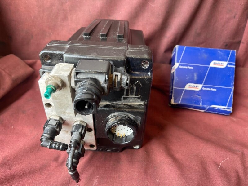 Daf LF 45 55 - ad blue dosing module 5273338