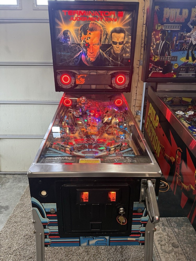 Terminator 2 Judgment Day Pinball Machine Lighted LED Williams MODS
