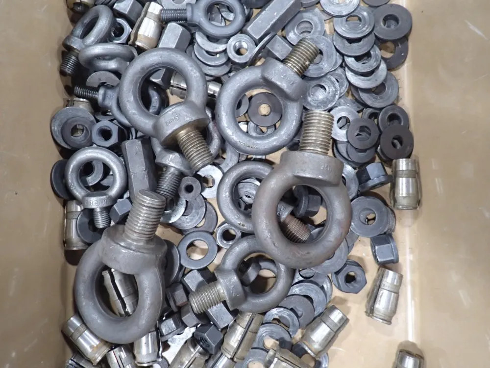 EYEBOLTS/HARDWARE 08250880758