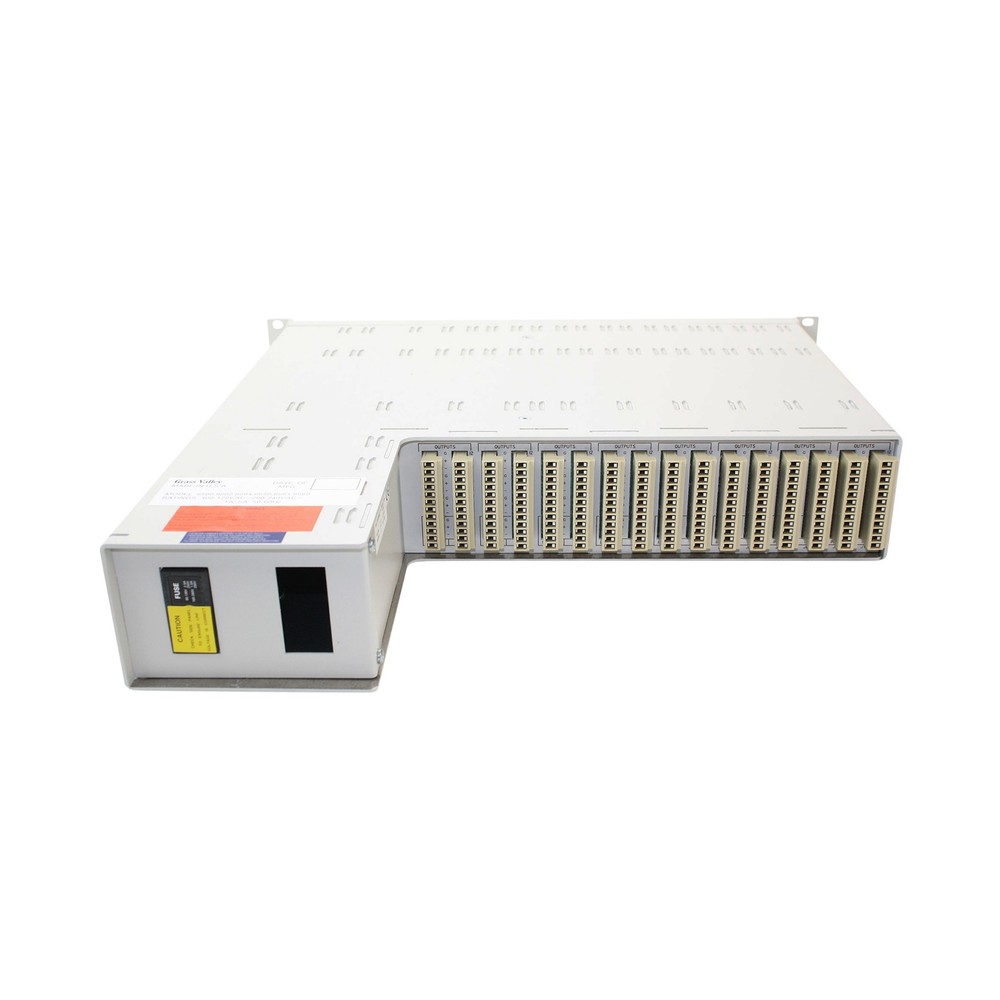 GRASS VALLEY GROUP 8500-2RU-FAB DISTRIBUTION AMPLIFIER RACK, (8) 8551 MODULES
