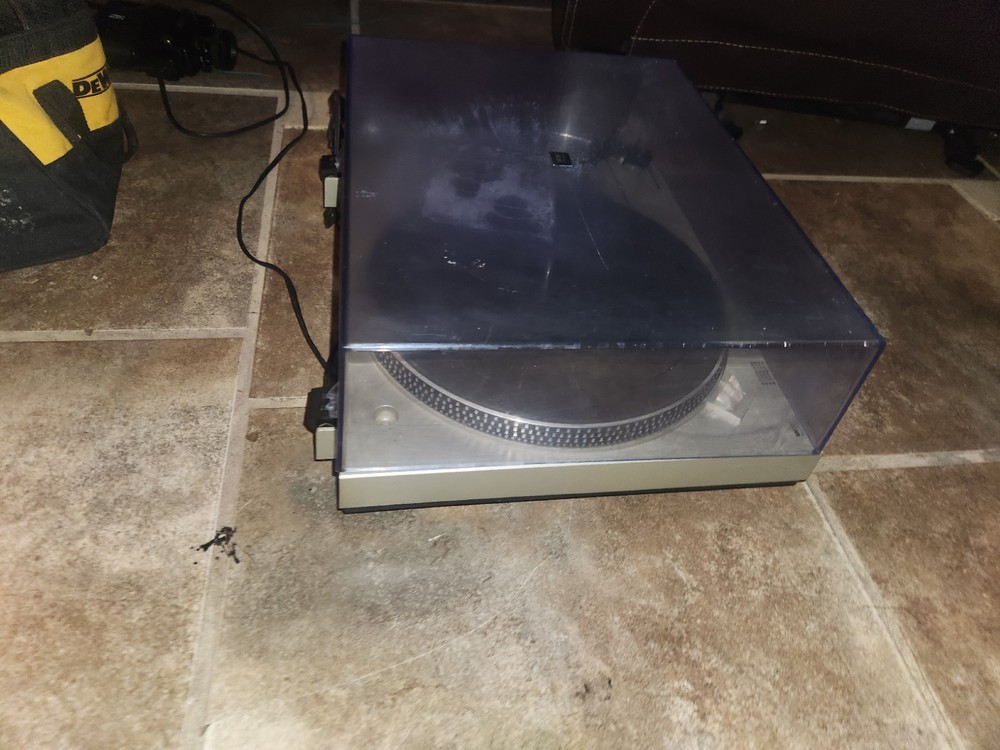 MCS Series Turntable (Modular Component Systems) Model 6710 Belt Drive. Technic