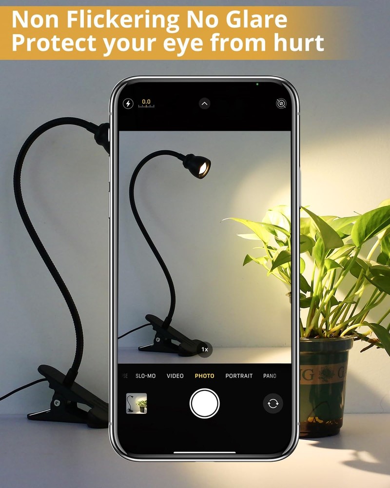 Zoomable Clip On Lamp Dimmable Spotlight for Dorm Bed Headboard Working