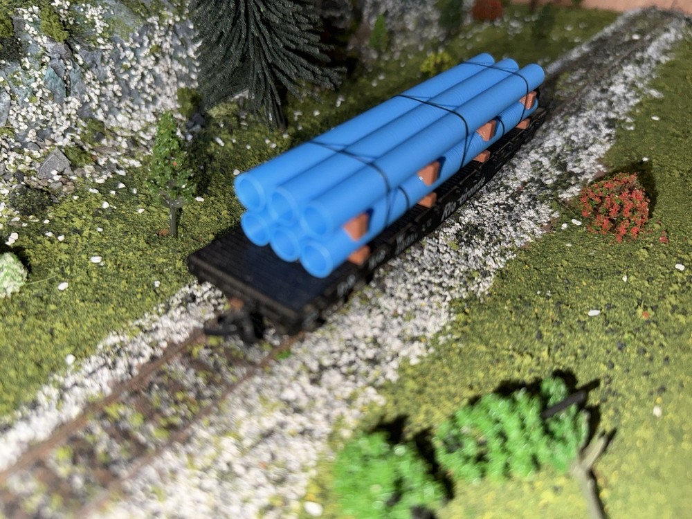 1:87 Ho Scale 30ft Blue Pipe Load/decor - Short Stack (4.5in Long)
