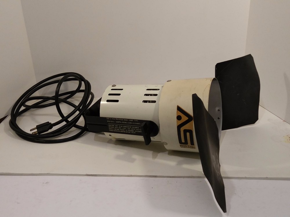Smith Victor Lamp w/Barn Doors Q60 Video Lighting Unit