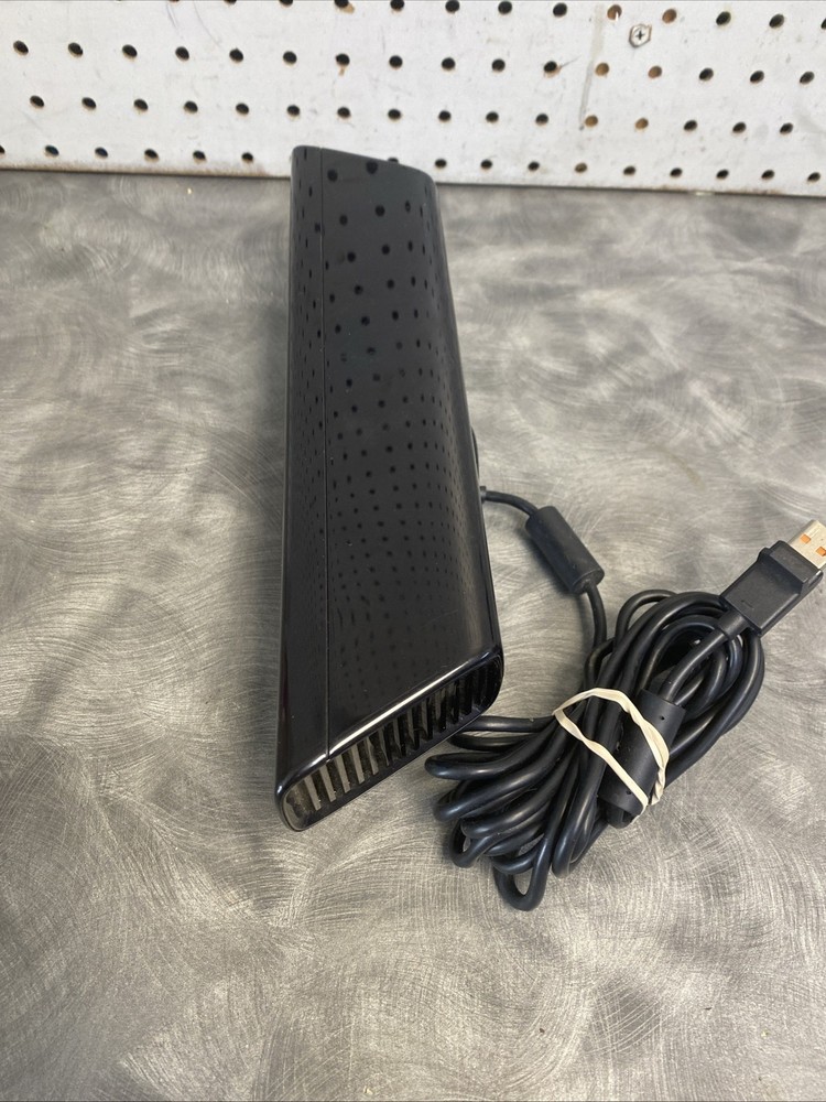 Xbox 360 Kinect Sensor (Lot Of 2)