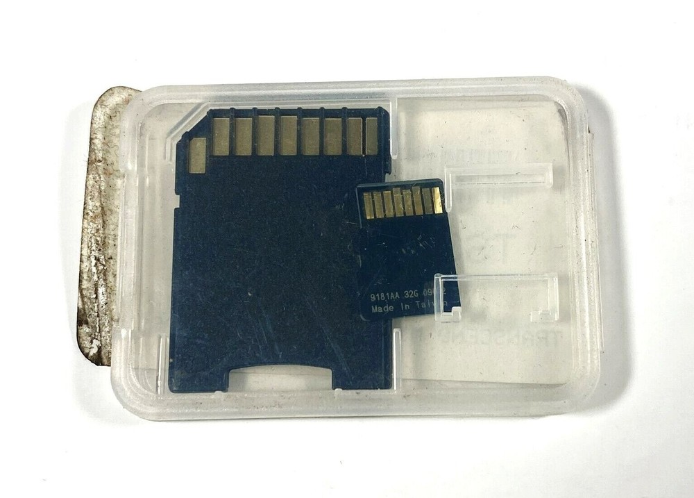 Transcend microSDHC 32GB Class 10 Memory Card with SD Adapter