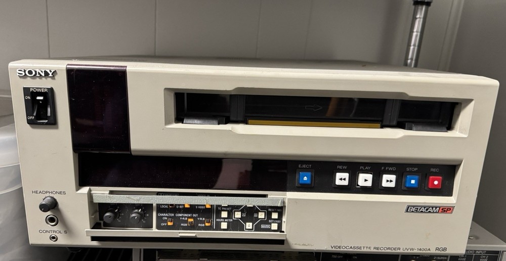 Sony Betacam SP UVW-1400A Commercial Videocassette Recorder. Error Code