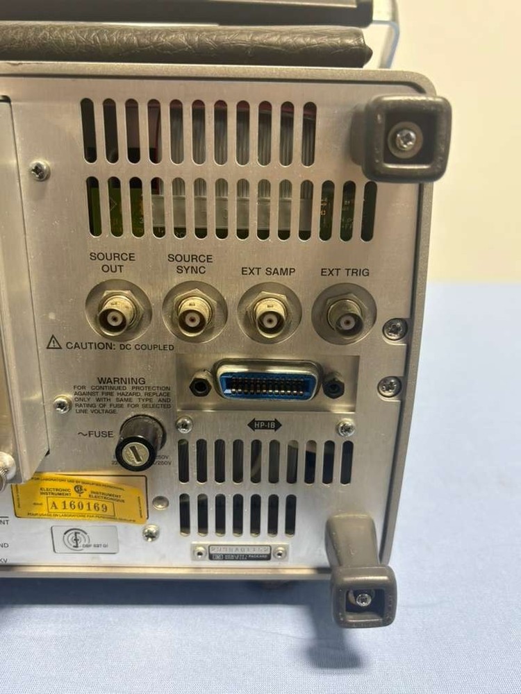 HP Hewlett Packard Dynamic Signal Analyzer Model 3561A